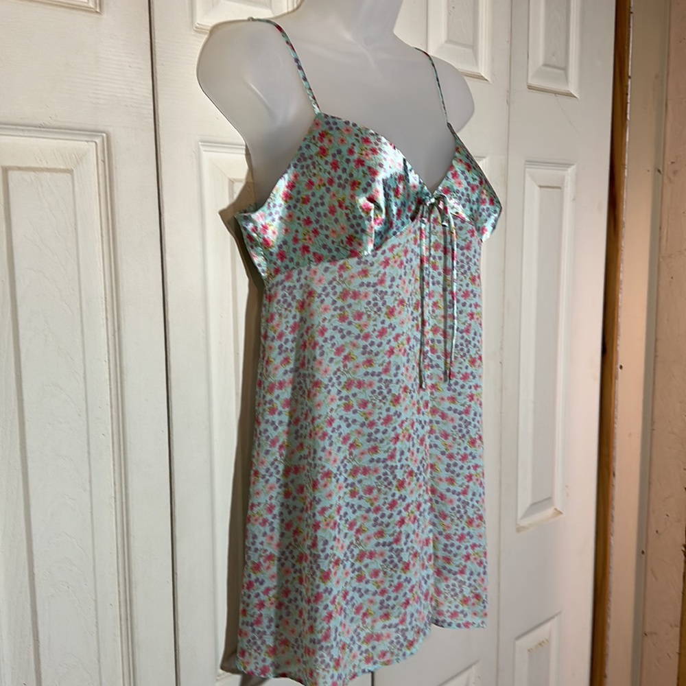 Victoria's Secret Vintage 1990s Y2K Blue Floral Open Front Satin Cami Top Medium - Picture 3 of 16